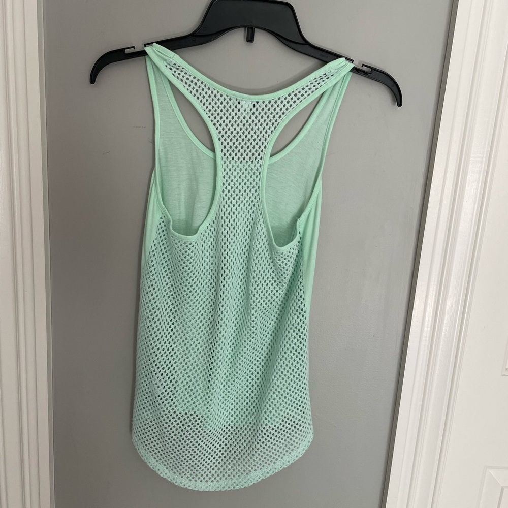 Express Tank Top - Picture 2 of 4